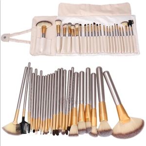 New 24pcs Makeup Brush With Pouch